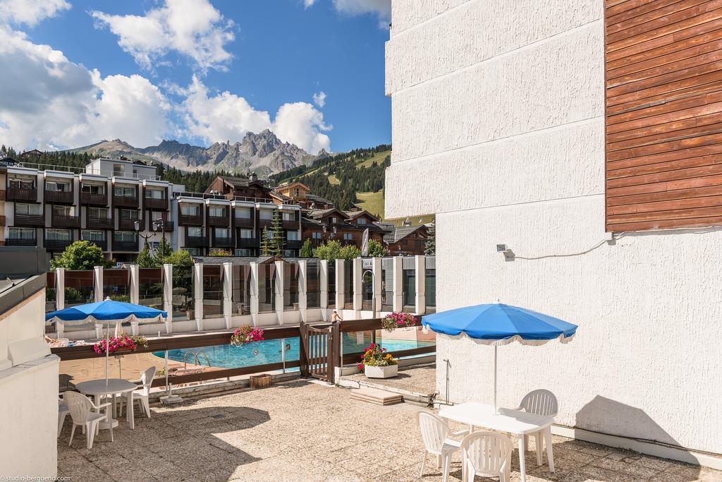 Résidence Pierre&Vacances Les Ecrins Courchevel Exterior foto